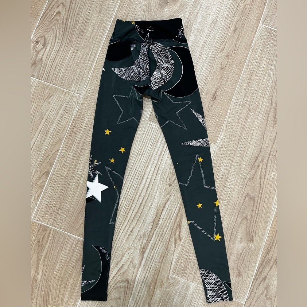 Beyond Yoga Lux Print Essential Long Legging Winter Solstice - Picture 6 of 6